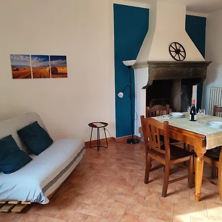 Casa Del Contadino بيت للعطل