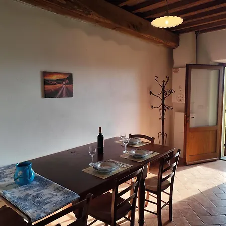 Casa Del Contadino بيت للعطل *